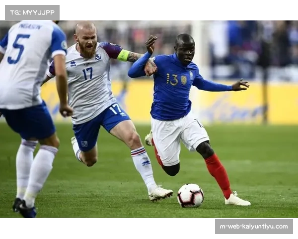 巴伊亚对阵克鲁塞罗 中游球队间的激烈碰撞